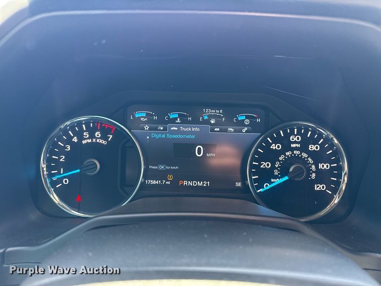 image for item DS3698 2016 Ford F150 Lariat  SuperCrew pickup truck