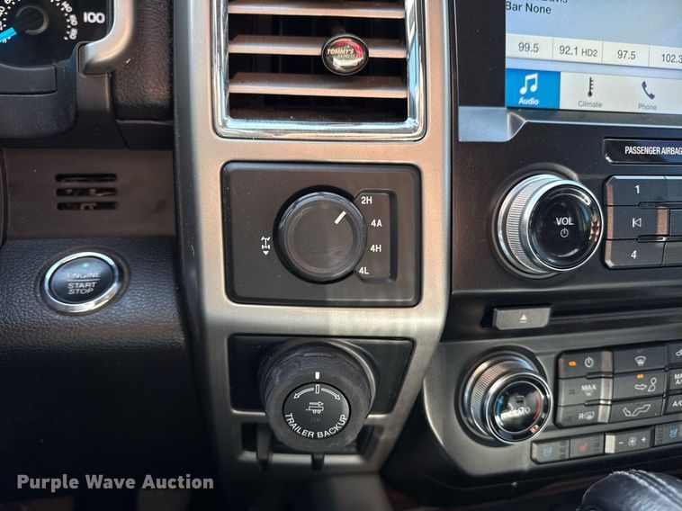 image for item DS3698 2016 Ford F150 Lariat  SuperCrew pickup truck