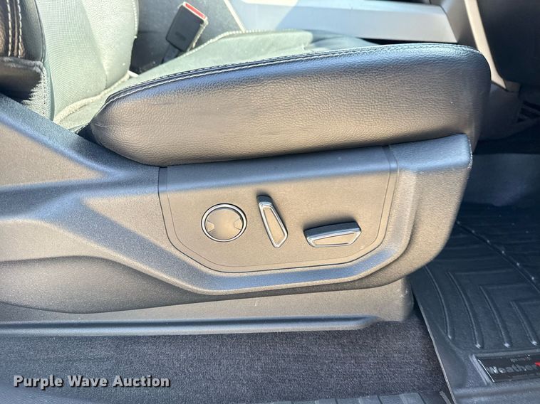 image for item DS3698 2016 Ford F150 Lariat  SuperCrew pickup truck