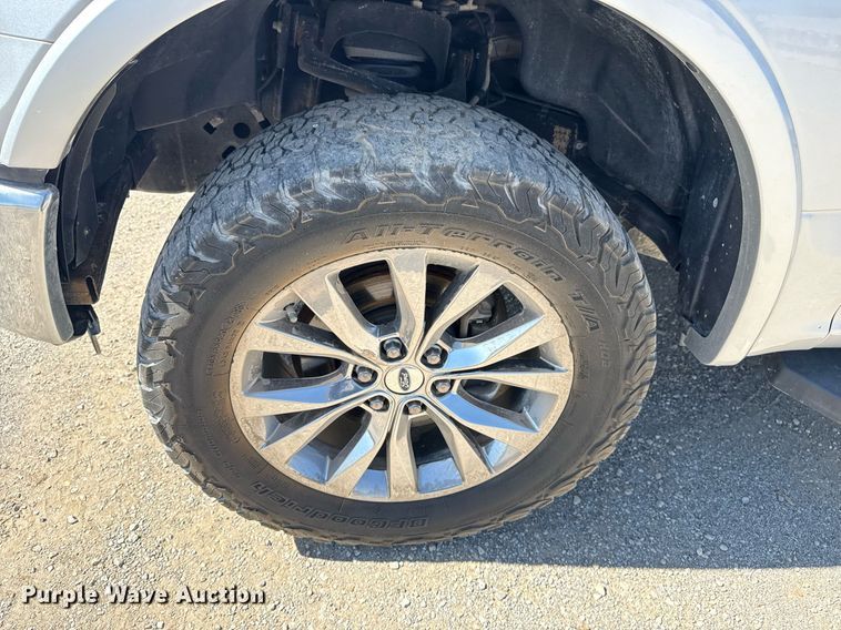 image for item DS3698 2016 Ford F150 Lariat  SuperCrew pickup truck