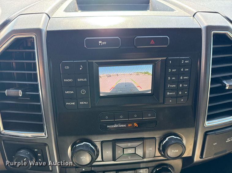 image for item DS3700 2016 Ford F150 XLT SuperCrew pickup truck