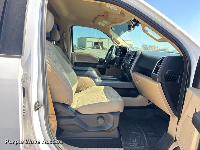 image for item DS3700 2016 Ford F150 XLT SuperCrew pickup truck