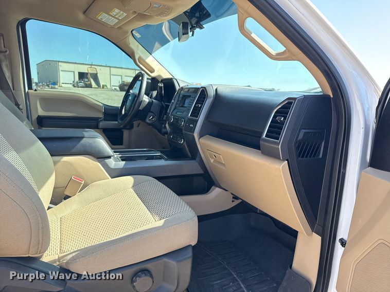 image for item DS3700 2016 Ford F150 XLT SuperCrew pickup truck