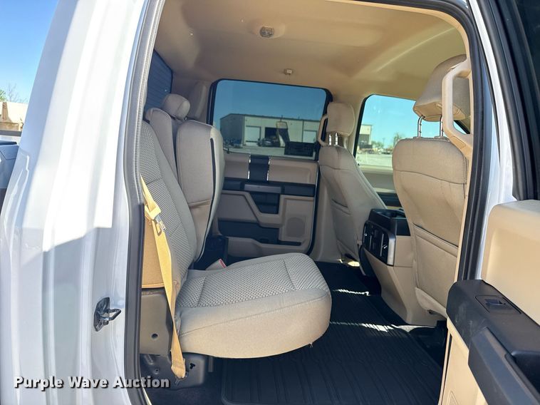 image for item DS3700 2016 Ford F150 XLT SuperCrew pickup truck