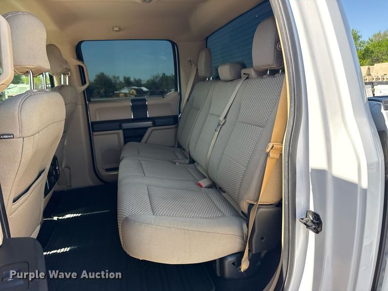 image for item DS3700 2016 Ford F150 XLT SuperCrew pickup truck