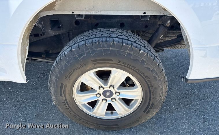 image for item DS3700 2016 Ford F150 XLT SuperCrew pickup truck