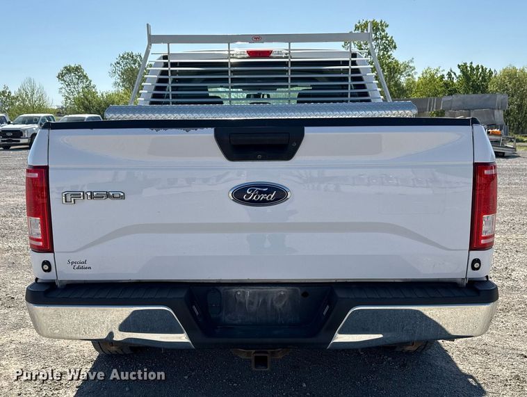 image for item DS3703 2017 Ford F150 XL SuperCrew pickup truck