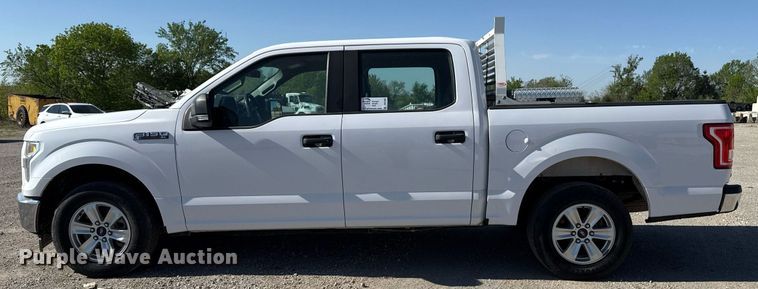 image for item DS3703 2017 Ford F150 XL SuperCrew pickup truck