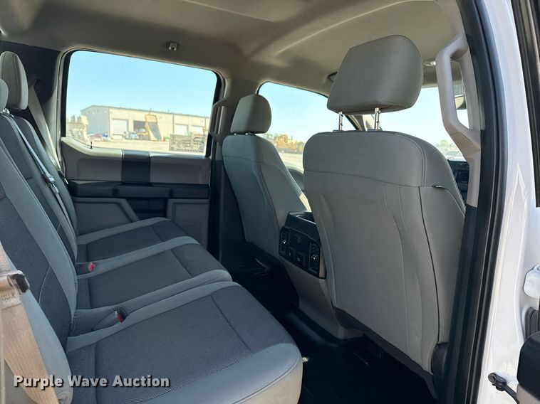 image for item DS3703 2017 Ford F150 XL SuperCrew pickup truck