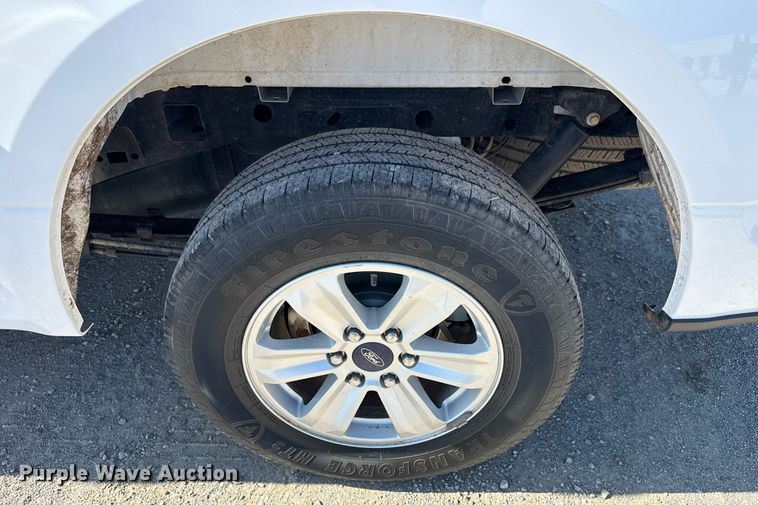 image for item DS3703 2017 Ford F150 XL SuperCrew pickup truck