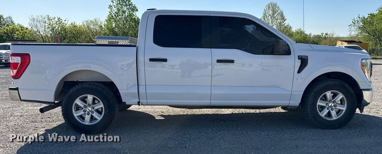 image for item DS3705 2021 Ford F150 XL SuperCrew pickup truck