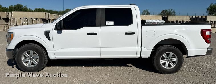 image for item DS3705 2021 Ford F150 XL SuperCrew pickup truck