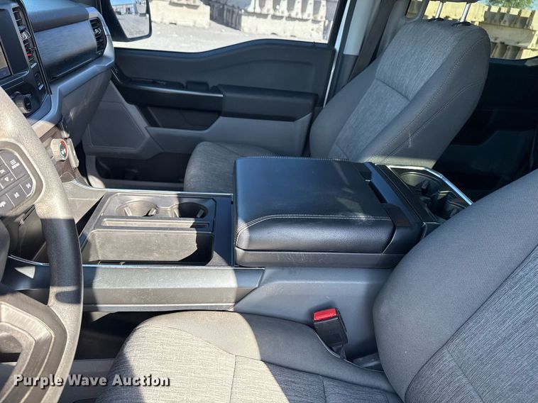 image for item DS3705 2021 Ford F150 XL SuperCrew pickup truck