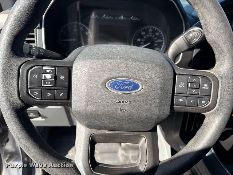 image for item DS3705 2021 Ford F150 XL SuperCrew pickup truck