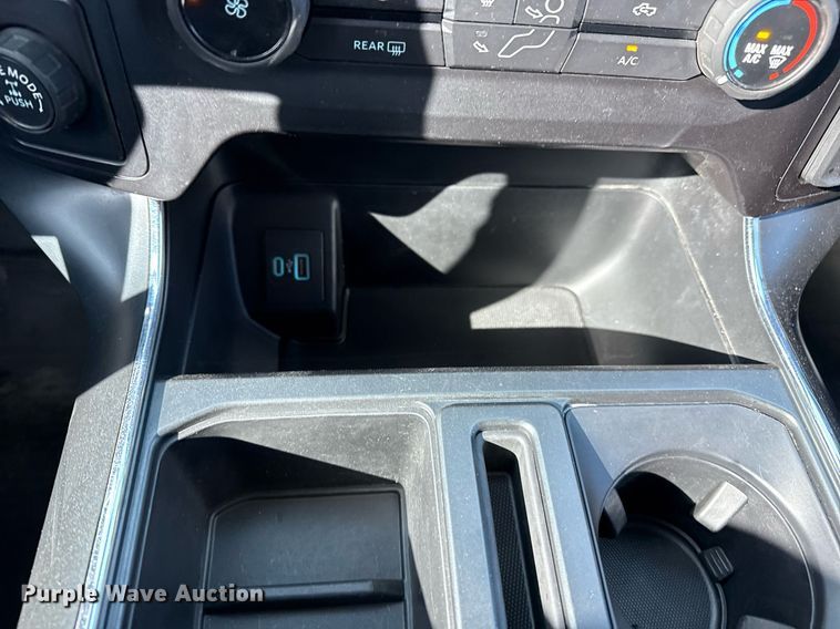 image for item DS3705 2021 Ford F150 XL SuperCrew pickup truck