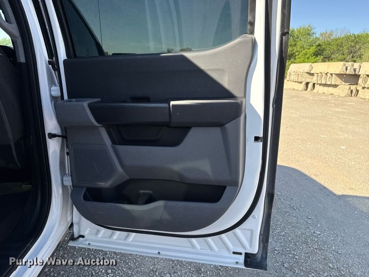 image for item DS3705 2021 Ford F150 XL SuperCrew pickup truck