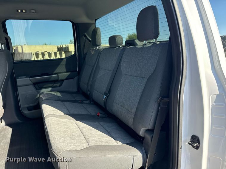 image for item DS3705 2021 Ford F150 XL SuperCrew pickup truck