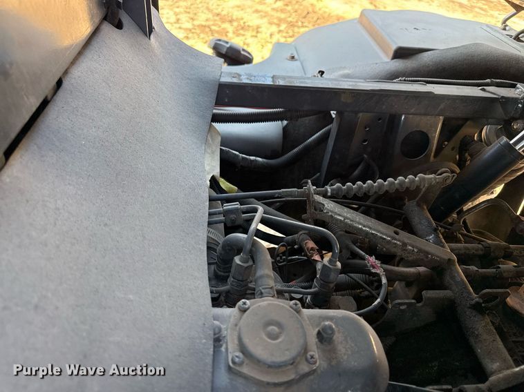 image for item DS4279 2013 Kubota RTV X1100C utility vehicle