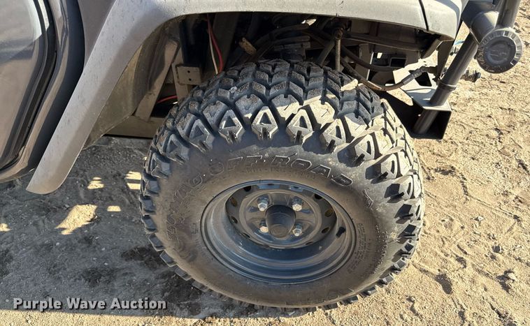 image for item DS4279 2013 Kubota RTV X1100C utility vehicle