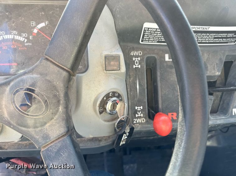 image for item DS4280 2011 Kubota RTV1100 utility vehicle