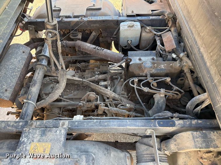 image for item DS4280 2011 Kubota RTV1100 utility vehicle