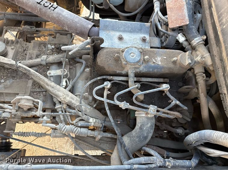 image for item DS4280 2011 Kubota RTV1100 utility vehicle