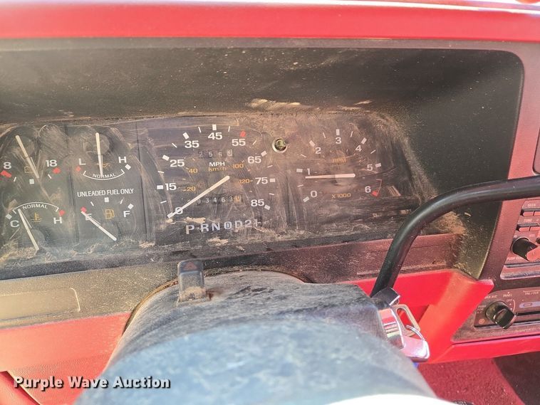 image for item DS5374 1990 Ford Bronco II XLT SUV