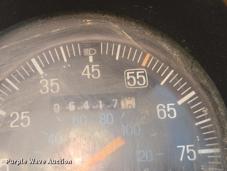 image for item DS5375 1987 Ford Bronco II SUV