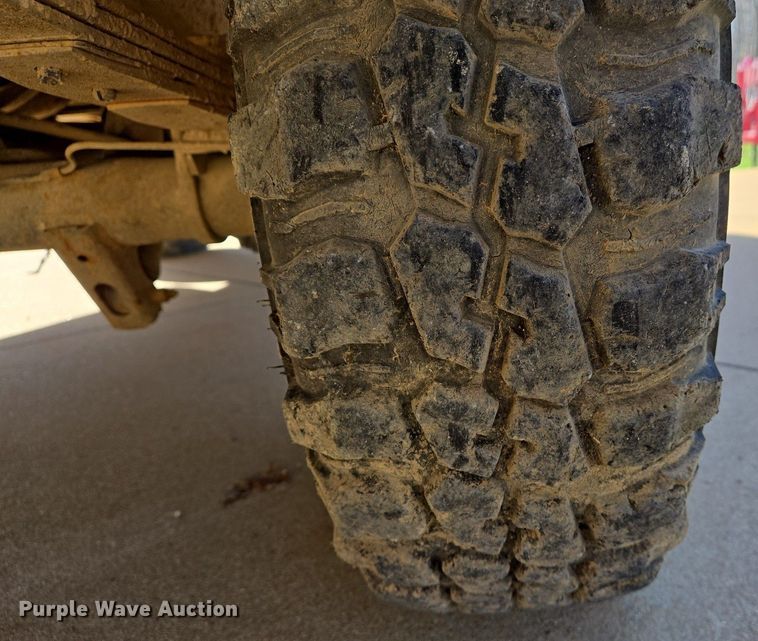 image for item DS5375 1987 Ford Bronco II SUV