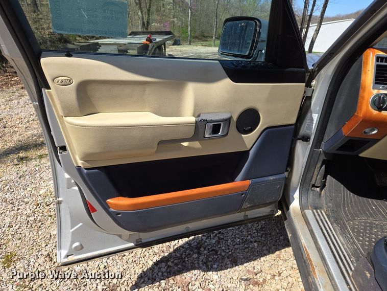 image for item DS5376 2004 Land Rover Range Rover HSE SUV