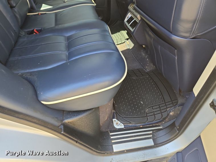 image for item DS5376 2004 Land Rover Range Rover HSE SUV