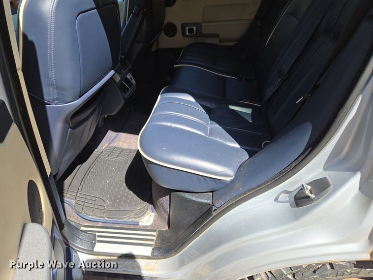 image for item DS5376 2004 Land Rover Range Rover HSE SUV