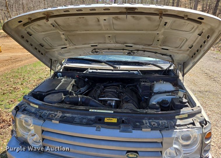 image for item DS5376 2004 Land Rover Range Rover HSE SUV