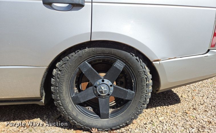 image for item DS5376 2004 Land Rover Range Rover HSE SUV