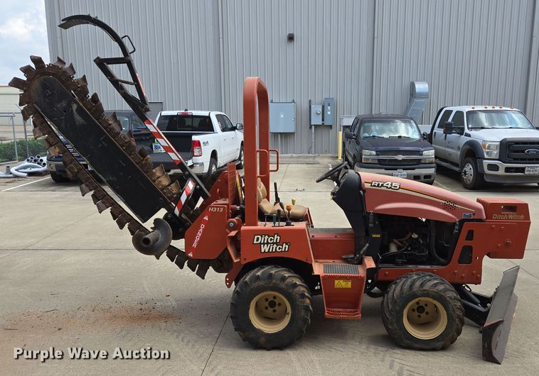 image for item DT4829 2011 Ditch Witch RT45 trencher