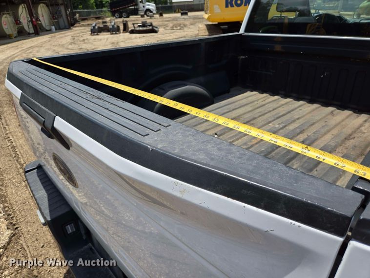 image for item DT4831 2018 Ford F150 XL pickup truck