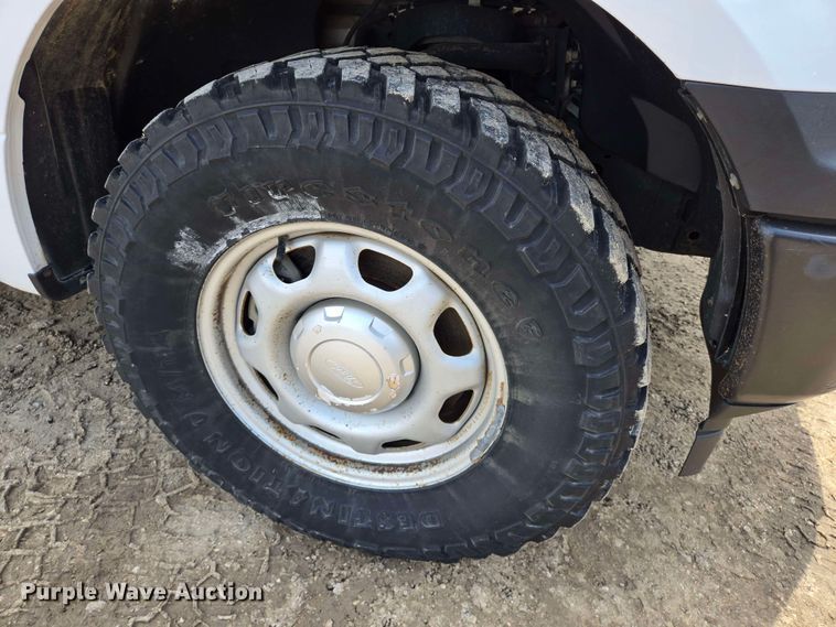 image for item DT4831 2018 Ford F150 XL pickup truck