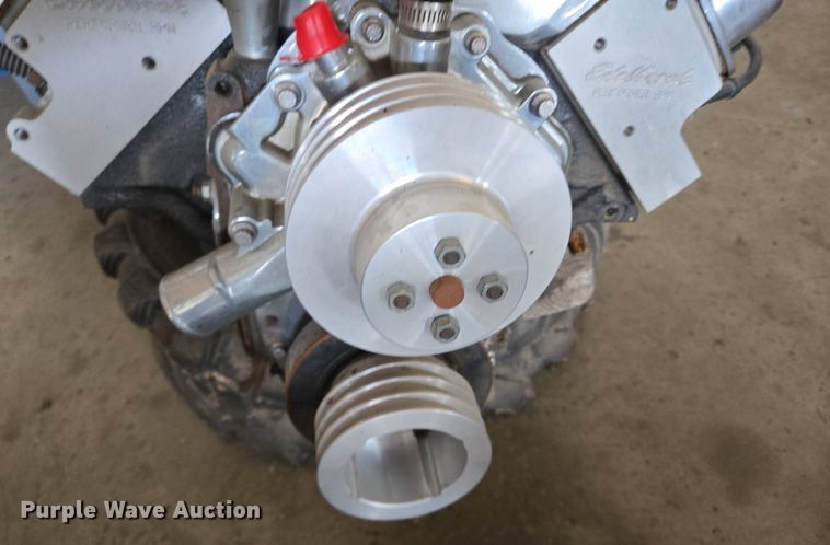 image for item DT4836 Oldsmobile engine