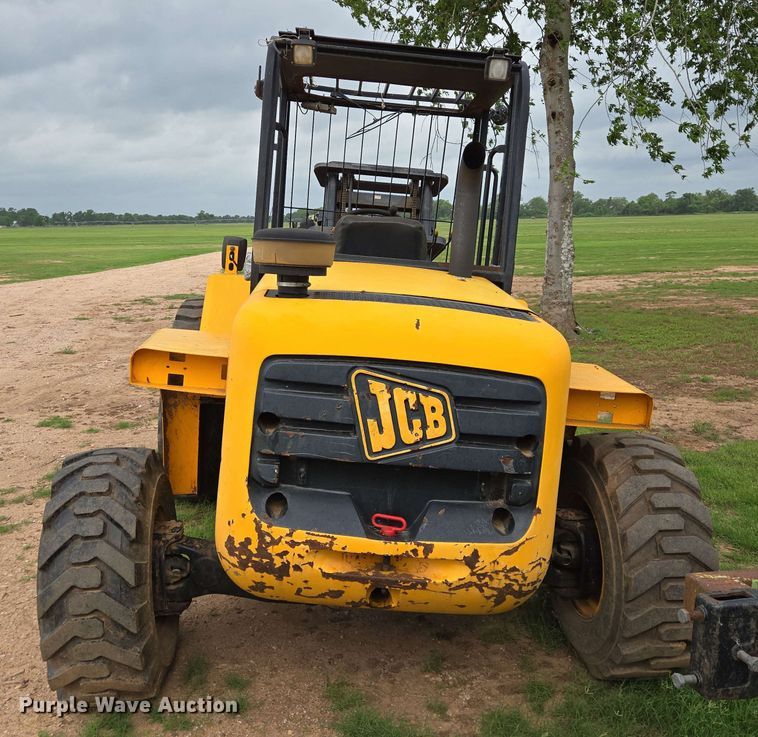 image for item DT4841 2012 JCB 930 forklift
