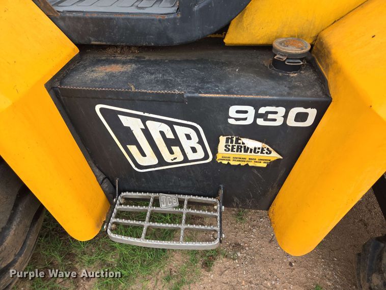 image for item DT4841 2012 JCB 930 forklift