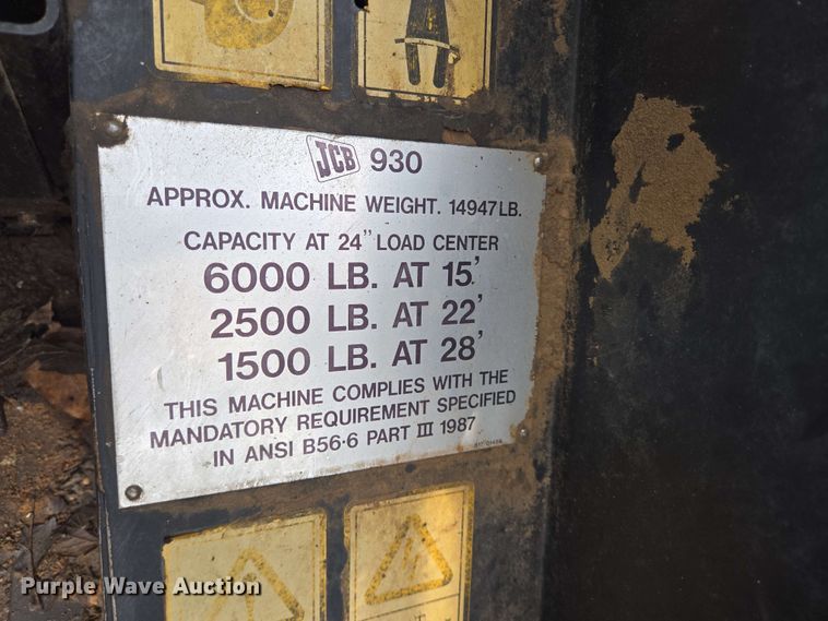 image for item DT4841 2012 JCB 930 forklift