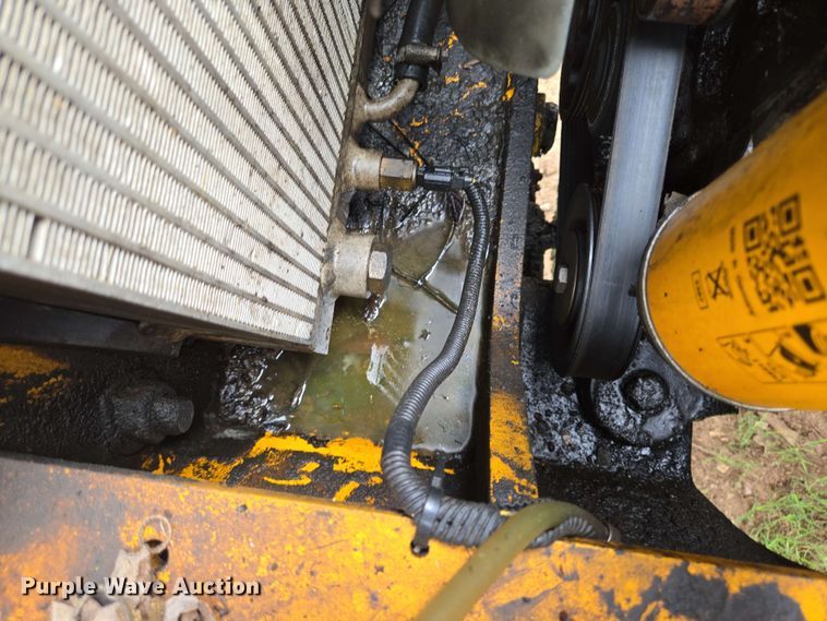 image for item DT4841 2012 JCB 930 forklift