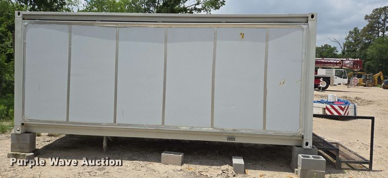 image for item DT4853 Mobile office