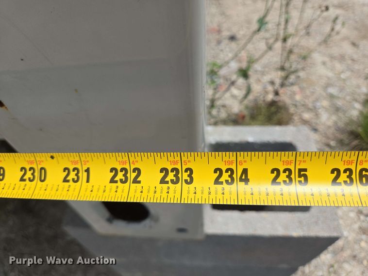 image for item DT4853 Mobile office