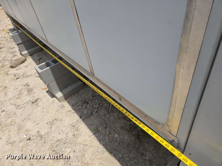 image for item DT4853 Mobile office