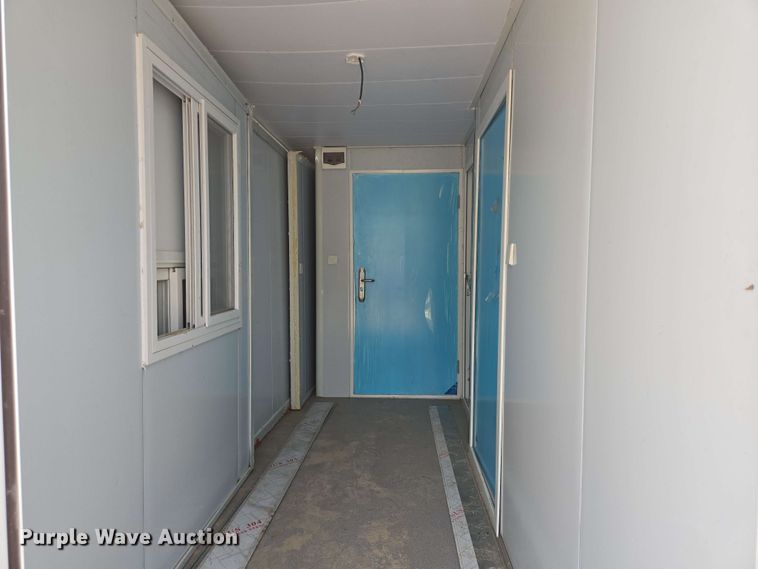 image for item DT4853 Mobile office