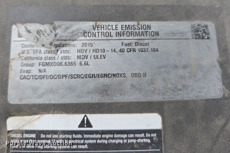 image for item DT6779 2015 Chevrolet Silverado 3500HD Crew Cab pickup truck