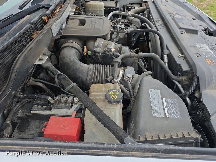 image for item DT6779 2015 Chevrolet Silverado 3500HD Crew Cab pickup truck