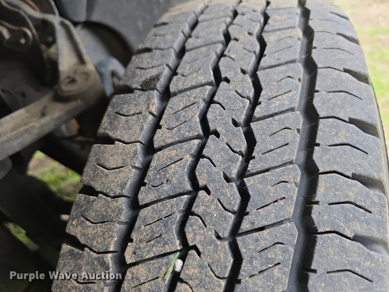 image for item DT6779 2015 Chevrolet Silverado 3500HD Crew Cab pickup truck