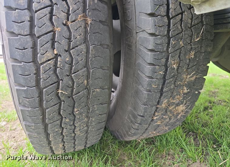 image for item DT6779 2015 Chevrolet Silverado 3500HD Crew Cab pickup truck